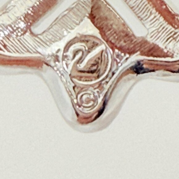 Vintage Annual Swarovski Silver Tone Snowflake Brooch 2001 Excellent - Picture 8 of 8